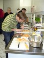 /album/vaterkochkurs-in-der-aok/kochkurs-02-jpg/